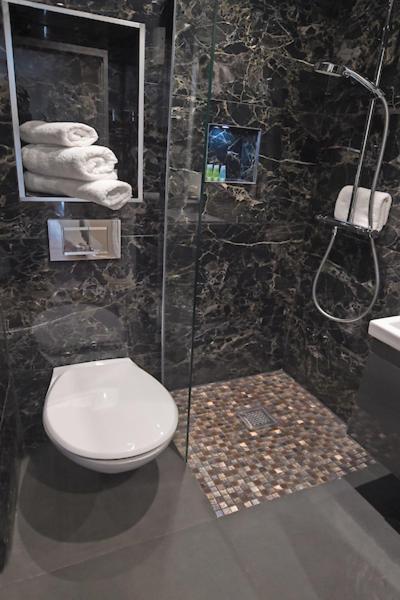 Moy Hotel Foxford Ngoại thất bức ảnh